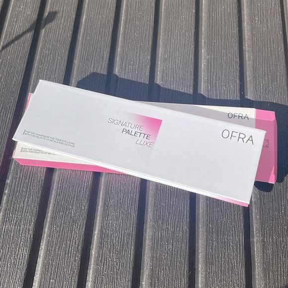 OFRA Cosmetics - Signature Luxe Eyeshadow Palette - Picture 8 of 11